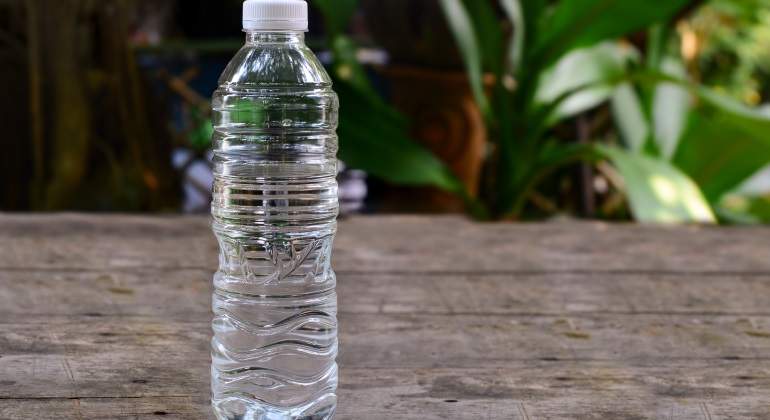 botella-agua-770x420-reuters.jpg