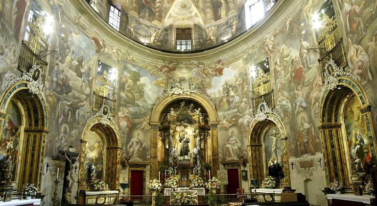 Iglasia-retablo-770-x-420-EFE.jpg