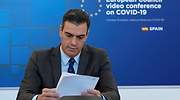 Sánchez pierde el pulso y cede a pactar la prohibición de los desahucios