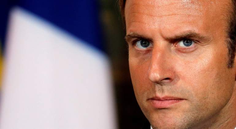 macron-serio.jpg