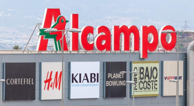 alcampo-cartel-dreamstime.jpg