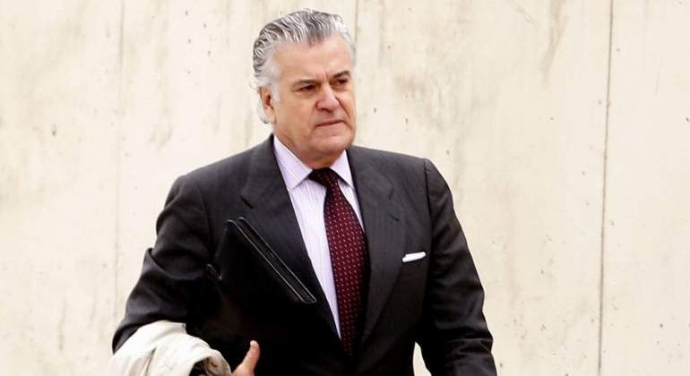 Barcenas-juicioGurtel-17octubre2016EFE.jpg