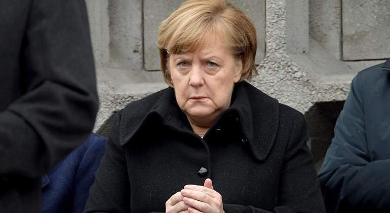 merkel-dic17-efe.jpg