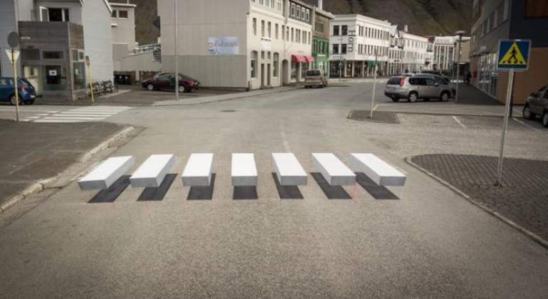 paso-peatones-islandia.jpg