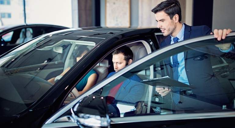 concesionario-coches-istock.jpg