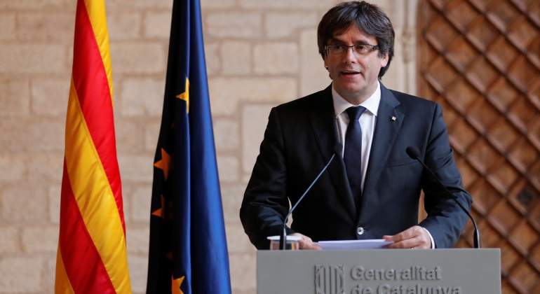 Puigdemont-Palau-26octubre2017-Reuters2.jpg