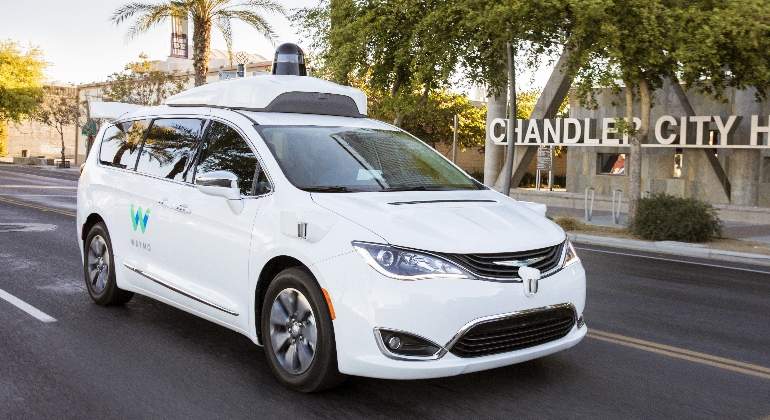 google-autonomo-waymo.jpg