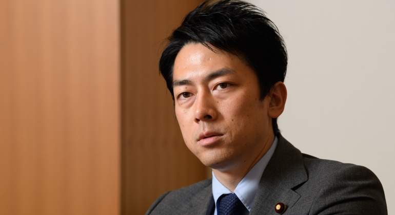japon-ministro-paternidad.jpg