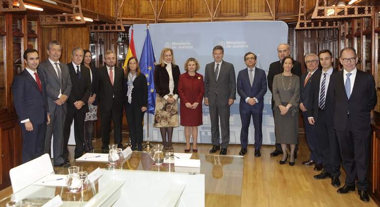 visita_ministro_registradores.jpg