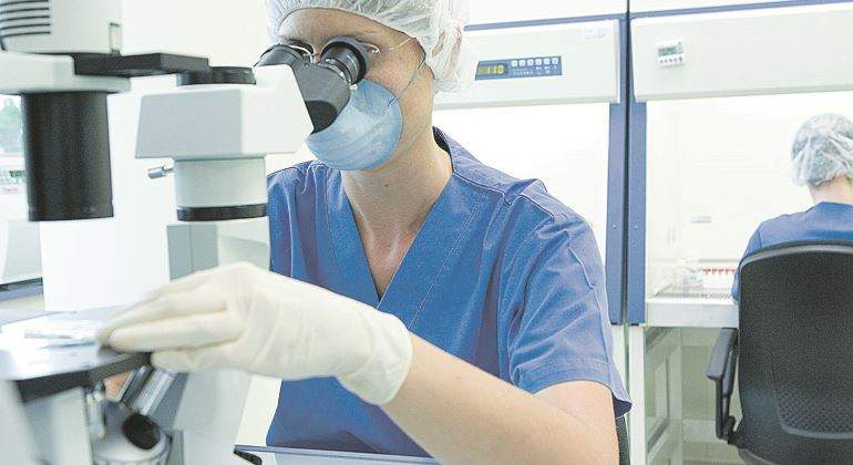 investigador-laboratorio-770.jpg