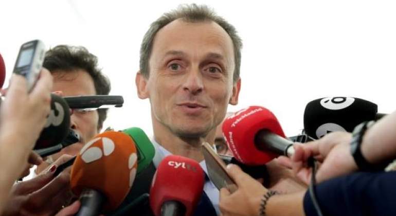 duque-pedro-microfonos.jpg