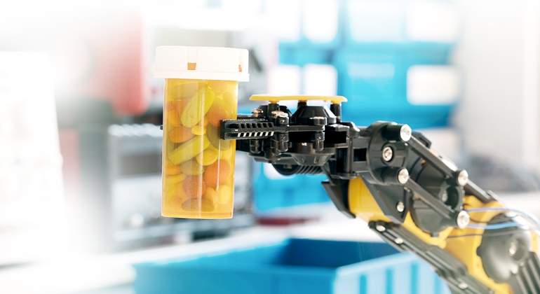 farmacia-robot.jpg