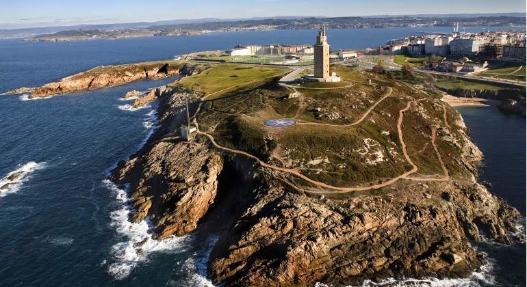 770x420-santiago-isla-destinos-con-hoteles-viajes.jpg