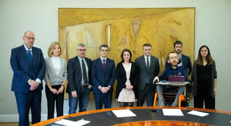 comision-seguimiento-psoe-podemos-6marzo20-tw.jpg