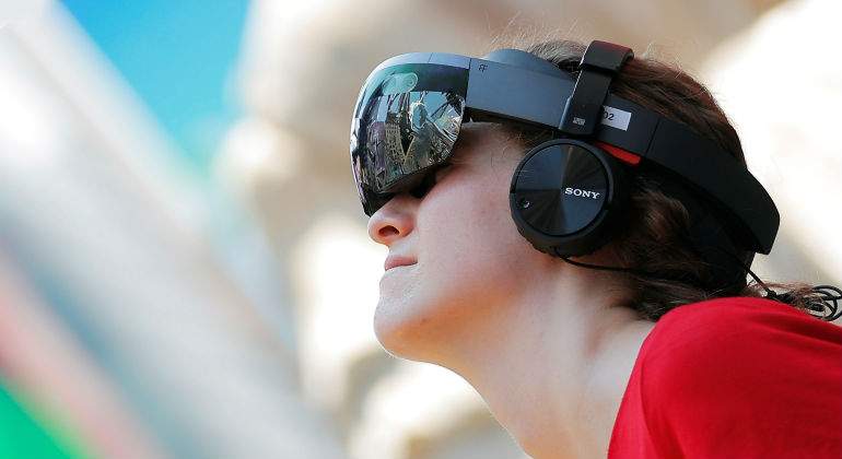 hololens-3.jpg