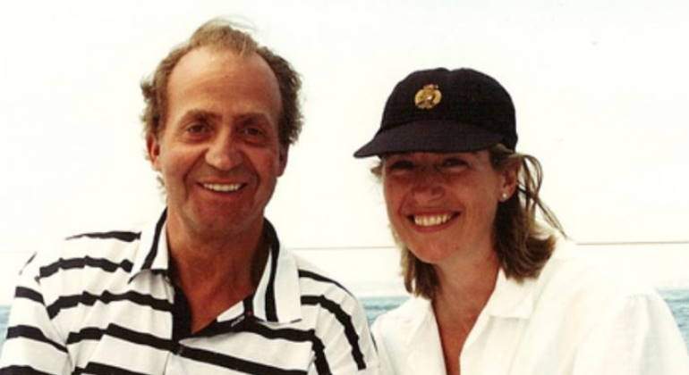 juan-carlos-periodistas-770.jpg
