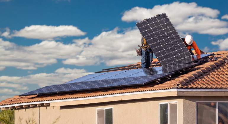 autoconsumo-placas-solares-1.jpg