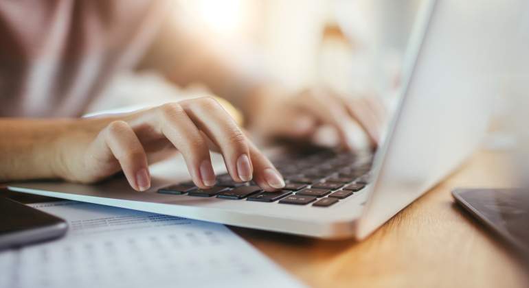 medion-mejor-firma-portatiles-ocu-istock.jpg