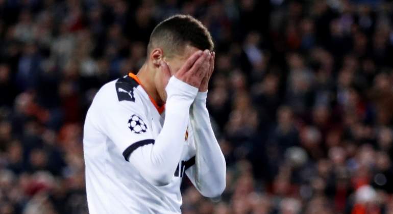 rodrigo-valencia-lamenta-chelsea-reuters.jpg
