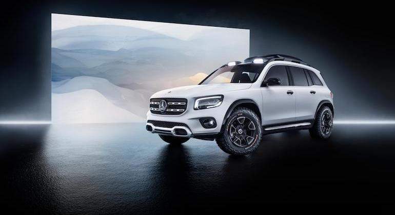 Mercedes-glb-concept-2019-01.jpg