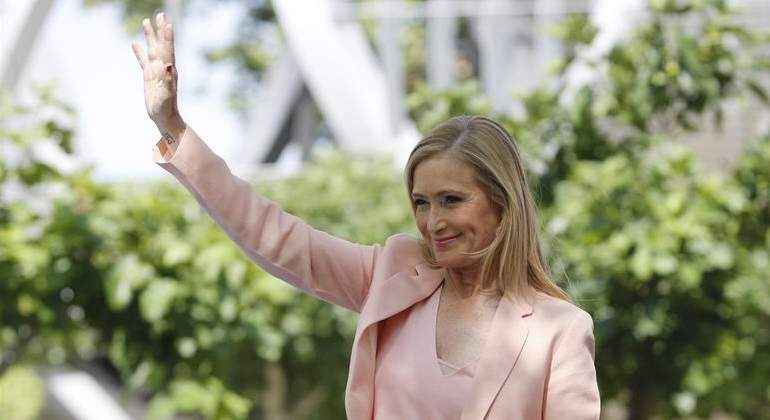 cifuentes-balanace-verano-2016-efe.jpg