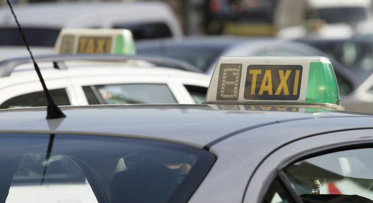 taxi-2.jpg