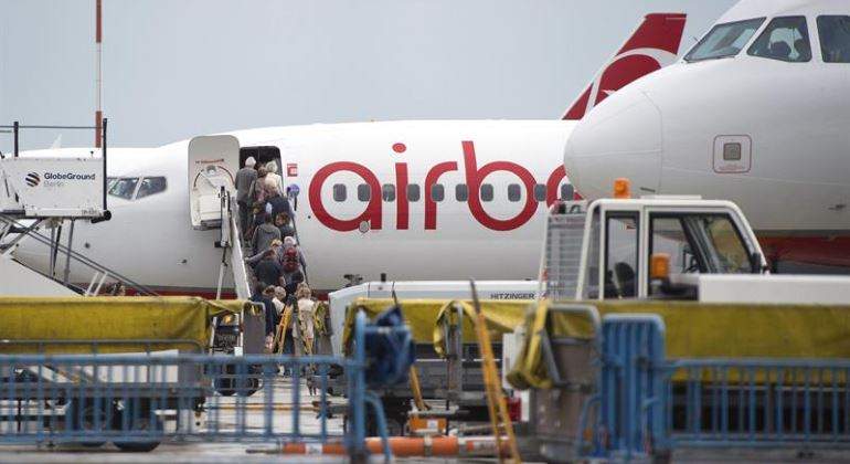 air-berlin-escaleras-770-efe.jpg