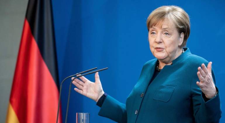 merkel-superavit-grande.jpg