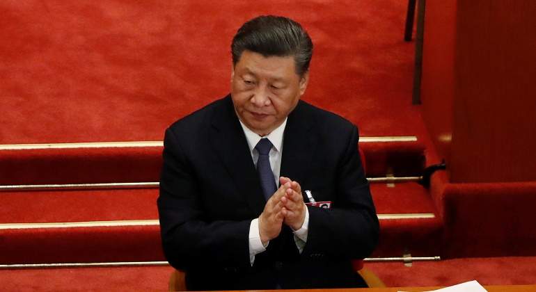 xi-jinping-china-serio-aplaudiendo-22mayo2020-reuters-770x420.jpg