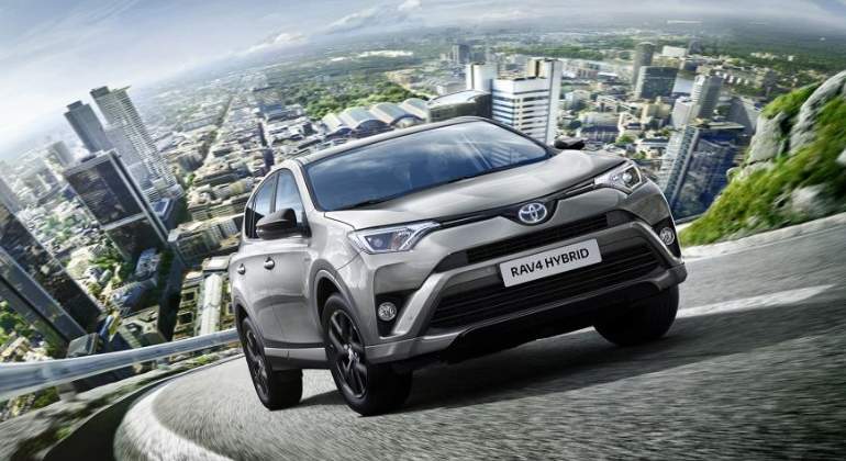 toyota-rav4-2018-01.jpg
