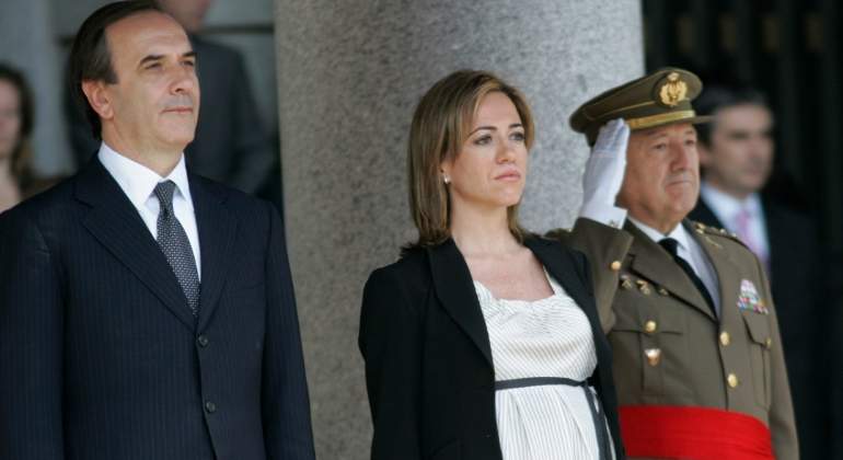 chacon-toma-posesion-defensa-reuters.jpg