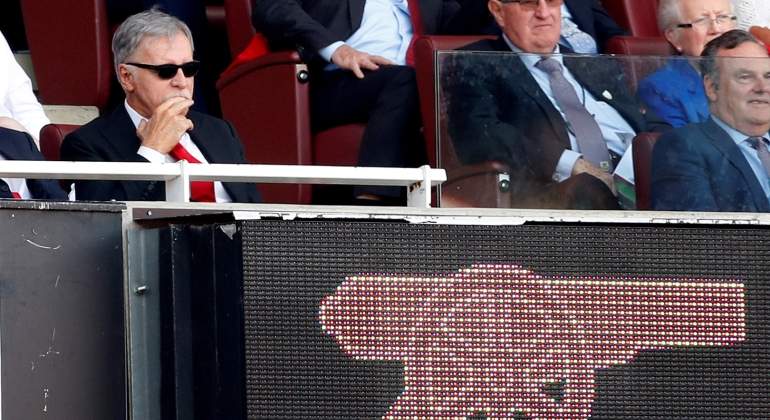 kroenke-stan-dueno-arsenal-reuters.jpg