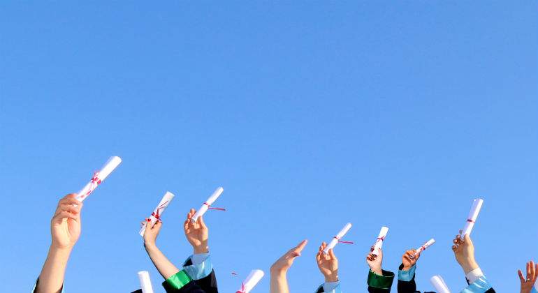 diploma111111111.jpg