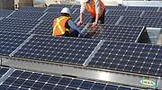 Cómo son y cuánto cuestan los paneles solares de Ikea que reducen en un 50% el consumo en electricidad