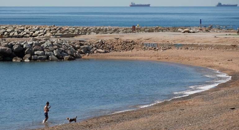 coronavirus-playa-efe.jpg