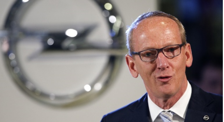 Karl-ThomasNeumann-opel.jpg