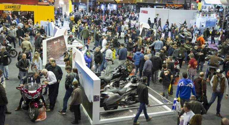 salon-vive-moto-2018-01.jpg