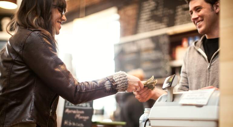 pago-efectivo-limite-istock.jpg