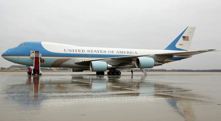 Air-Force-One-770-reuters.jpg