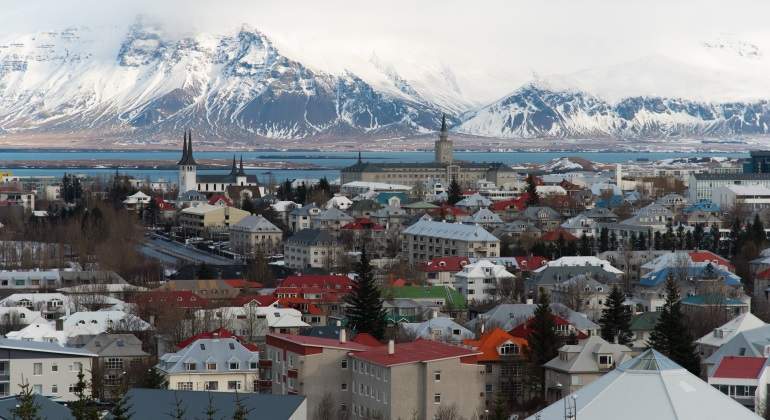 Reykjavik-montanas-vistas.jpg