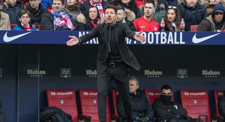 simeone-banquillo-efe.jpg