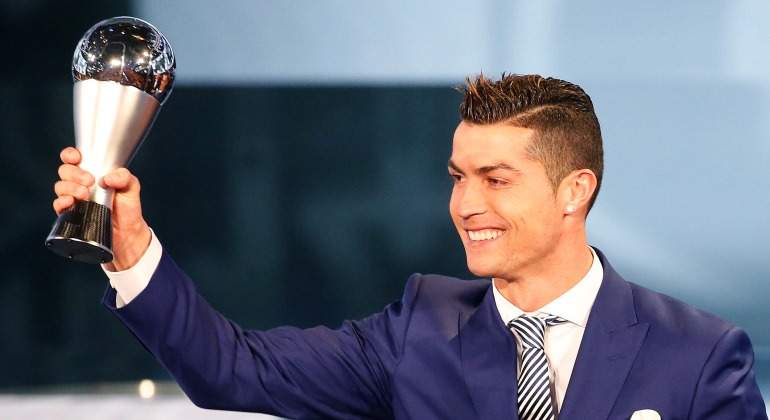 CR7-ensena-the-best-2017-Reuters.jpg