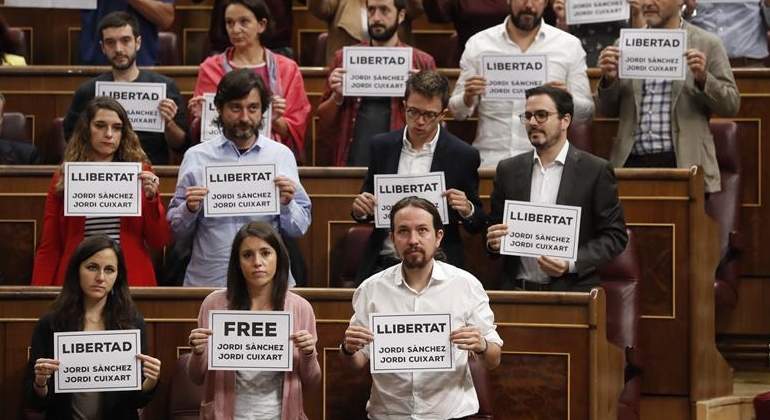carteles-libertad-podemos-presos-cataluna-efe.jpg