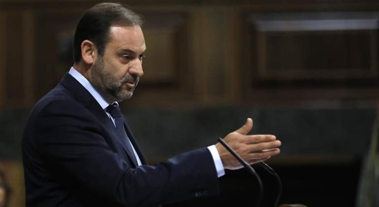 Abalos-mocioncensura-14junio2017-EFE.jpg