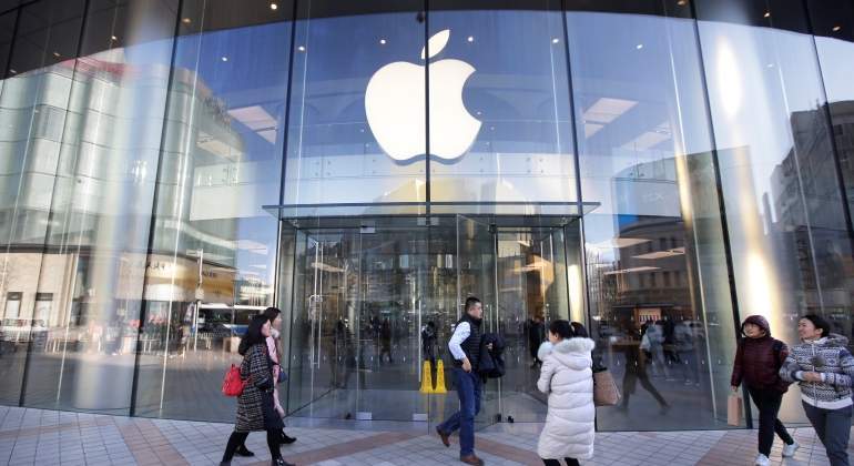 Apple-770-Reuters.jpg