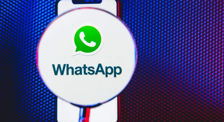 whatsapp-lupa-recurso-dreamstime.jpg
