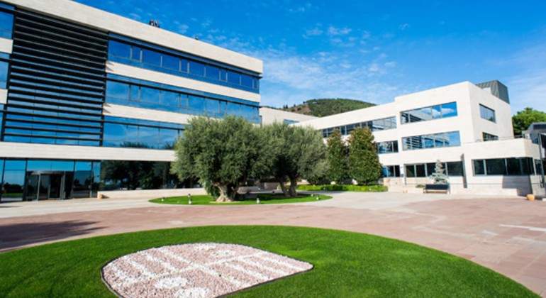 Sede-de-IESE-en-Barcelona.jpg