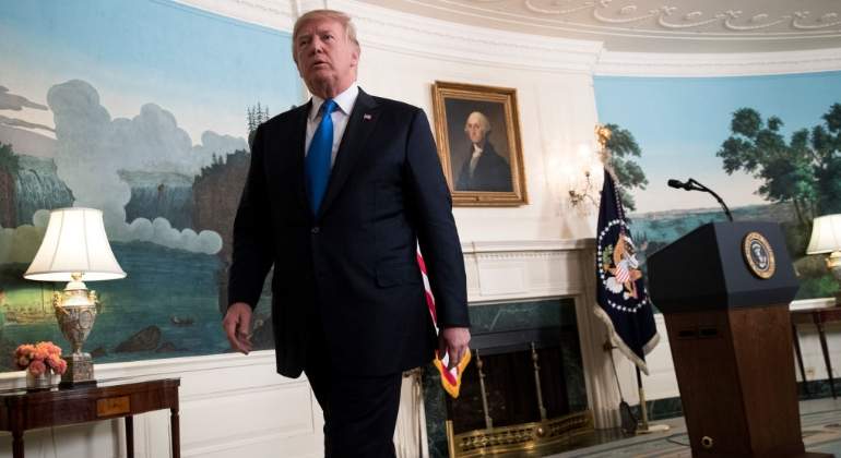Trump-atril-getty.jpg