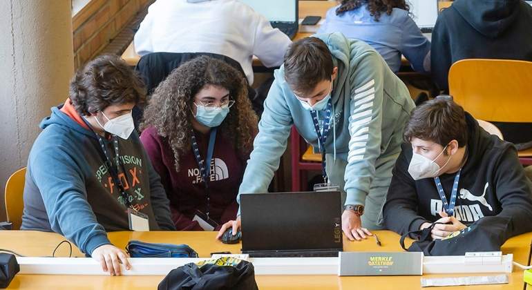 Merkle-Datathon.jpg