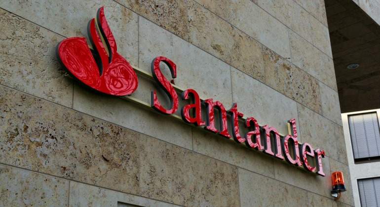 Santander-pared-Getty.jpg